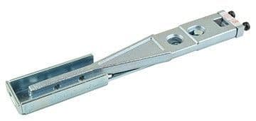 GRL000832. GROOM End Load Arm & Channel
